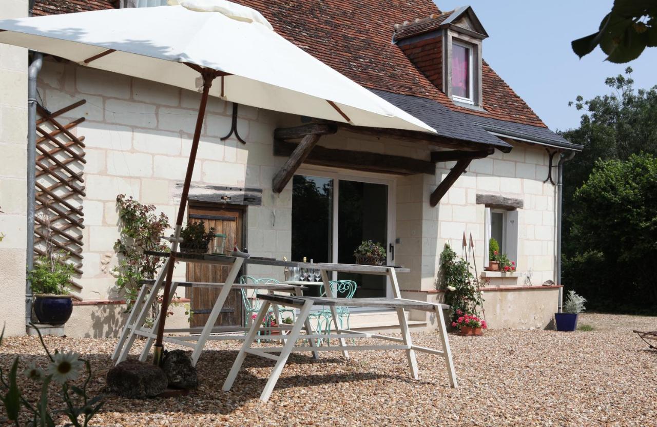 Une Maison, Un Jardin Berthenay Exterior foto